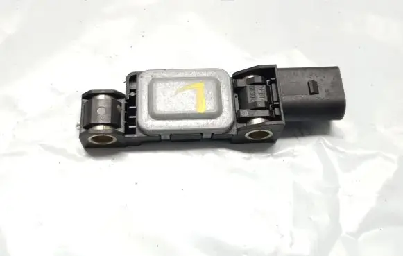 Audi A6 S6 C5 4B Airbag deployment crash/impact sensor 4B0959643C