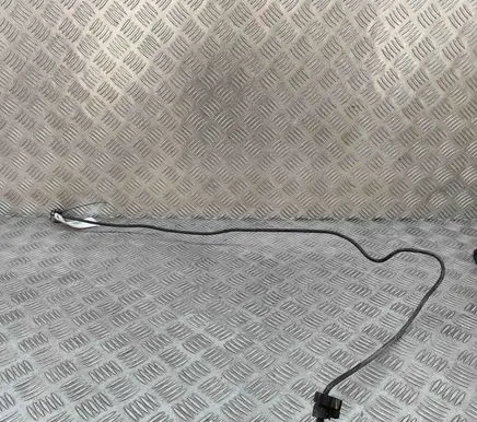 Opel Vivaro Vacuum line/pipe/hose 9805901780