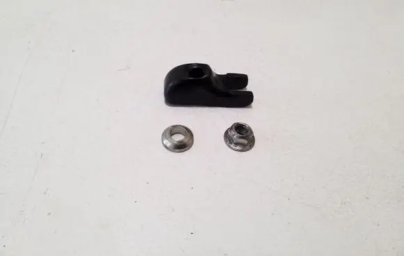 Fiat Tipo Fuel Injector clamp holder 