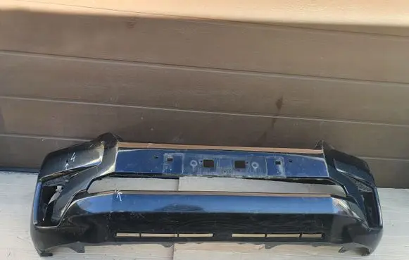Toyota Land Cruiser (J150) Front bumper 5211960N4 521190G15