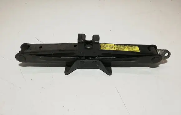 Toyota Corolla Verso AR10 Lift Jack 091110F020