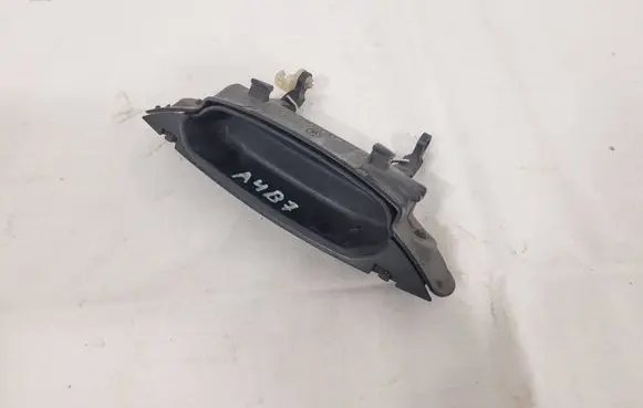 Audi A4 S4 B7 8E 8H Rear door exterior handle 8E0839207