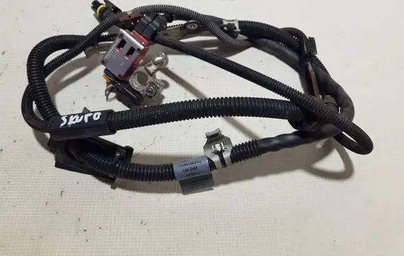 Mercedes-Benz E W212 Positive cable (battery) 2124409752DDS N000000006150 A2124409752