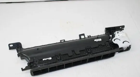Tesla Model Y Other center console (tunnel) element 111159600B