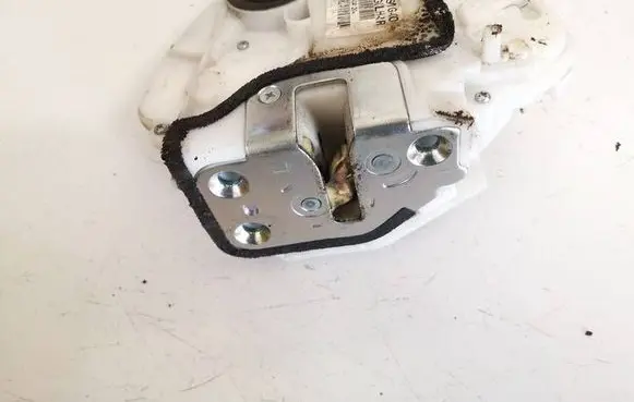 Honda Civic Rear door lock 72651smgg0 72651-smg-g0