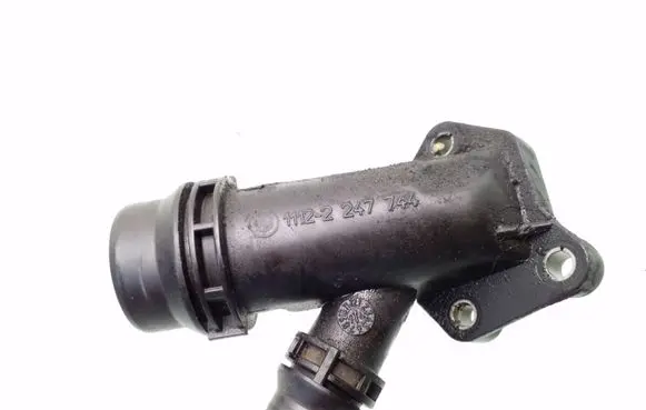 BMW 5 E60 E61 Engine coolant pipe/hose 2247744