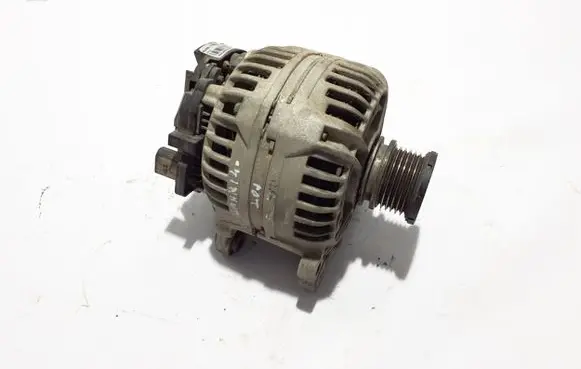 Volkswagen Amarok Generator/alternator 03L903024S