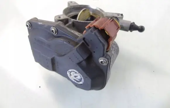 Opel Astra J Engine shut-off valve 0445010193