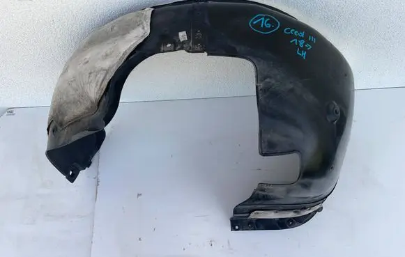 KIA Ceed Front wheel arch liner splash guards 86813J7000
