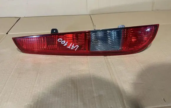 Ford Focus Rear/tail lights 4M51-13405-F