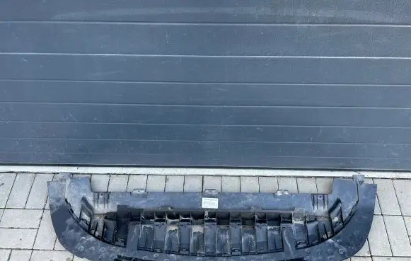 Engine splash shield/under tray
