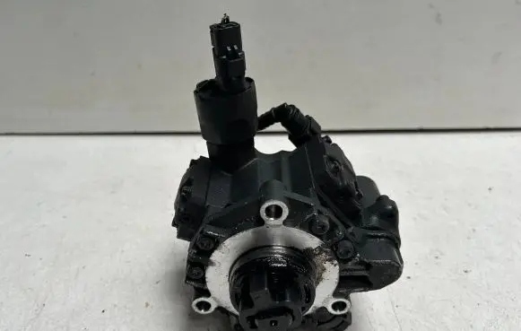 Ford Kuga I Fuel injection high pressure pump 9685705080 K0601 K060130