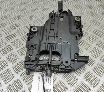 Porsche 911 991 Headlight/headlamp mounting bracket 99163120202