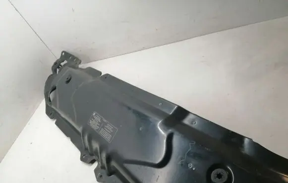 BMW 5 E60 E61 Top upper radiator support slam panel 51647033741 11267310 5164703374120