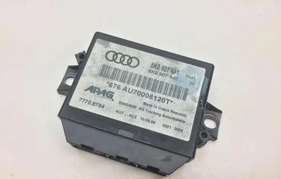 Audi Q7 4L Parking PDC control unit/module 8K0907440