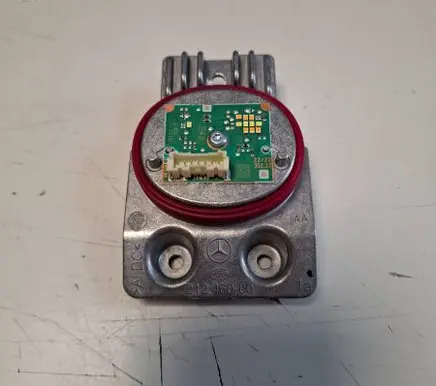 Mercedes-Benz C W205 LED ballast control module 212.460-00