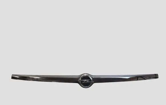 Opel Ampera Tailgate trim 22942640 22942641