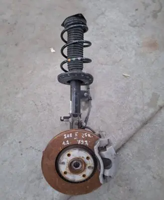 Peugeot 208 II Front wheel hub spindle knuckle