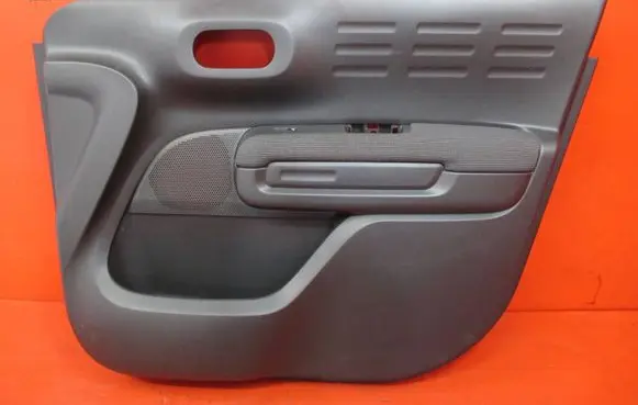 Citroen C3 Aircross Front door card panel trim 39211150