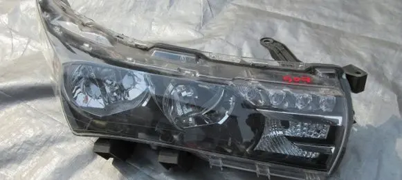 Toyota Corolla E160 E170 Headlight/headlamp 8113002E71