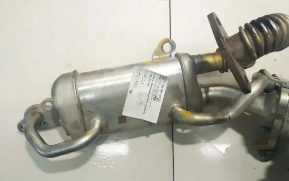 Renault Kadjar EGR valve cooler 147357324r 62013206b