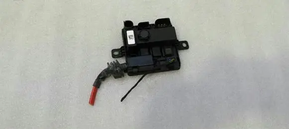 BMW 5 F10 F11 Power management control unit 7591534