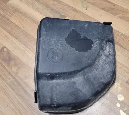 Peugeot 307 Fuse box cover 9634368380
