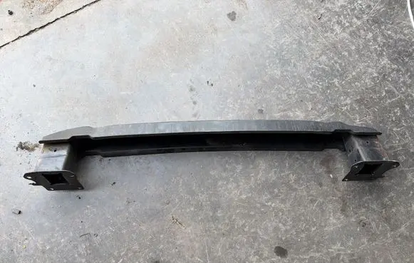 Volkswagen PASSAT B8 Rear bumper cross member 3G0807305E