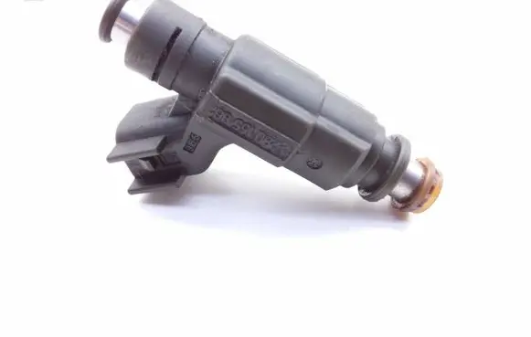 Fuel injector