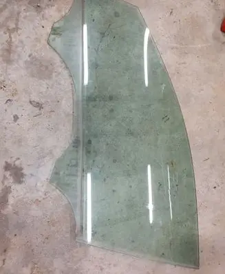 Volkswagen Golf VII Front door window glass four-door 5G4845201B
