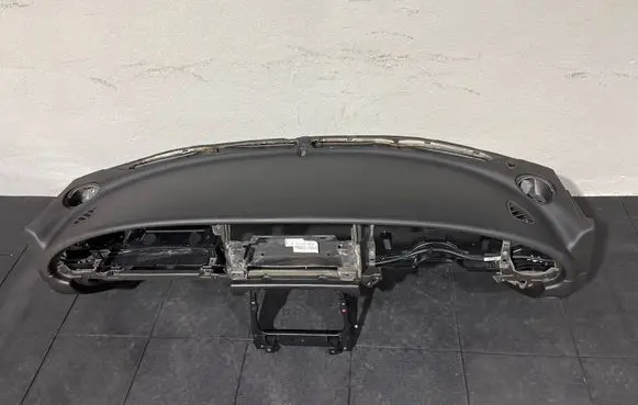 Jaguar XK8 - XKR Dashboard 