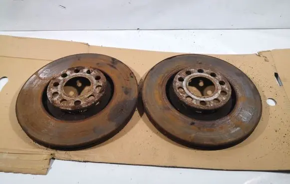 Audi A4 S4 B6 8E 8H Front brake disc