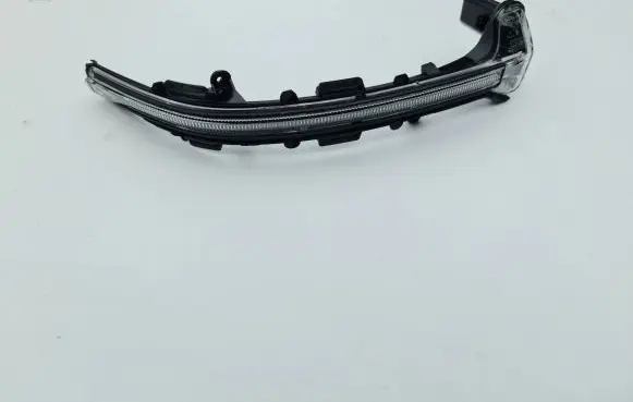 BMW 7 G70 Mirror indicator light 9451950
