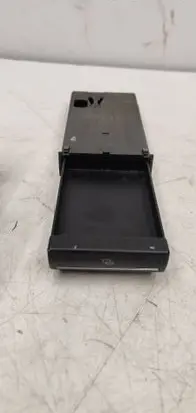 Audi A3 S3 8P Dashboard storage box/compartment 8P0941561