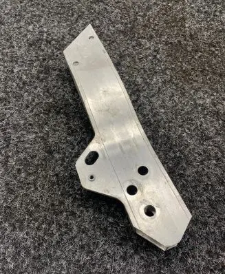 Mercedes-Benz E W213 Radiator support slam panel bracket T52785A