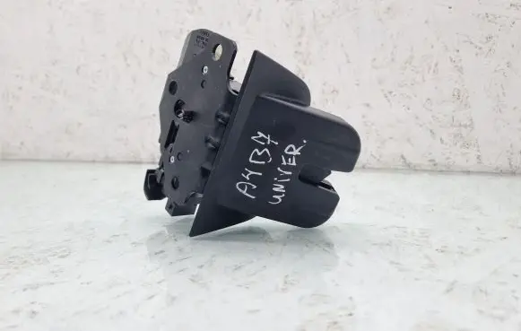 Audi A4 S4 B7 8E 8H Tailgate/trunk/boot lock/catch/latch 8E9827520A 8P4827505C