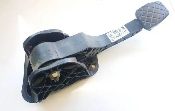 Skoda Superb B6 (3T) Clutch pedal 1K1721059CH