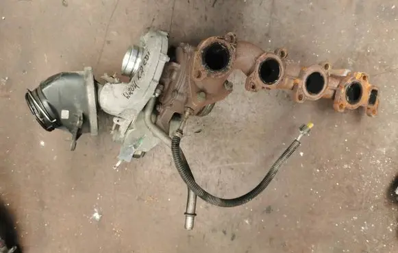 Mercedes-Benz C W204 Turbo A6460900080