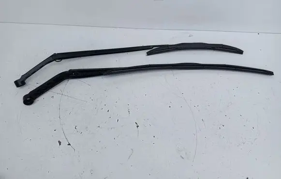 Toyota bZ4X Headlight wiper blade set 8702851 8702852