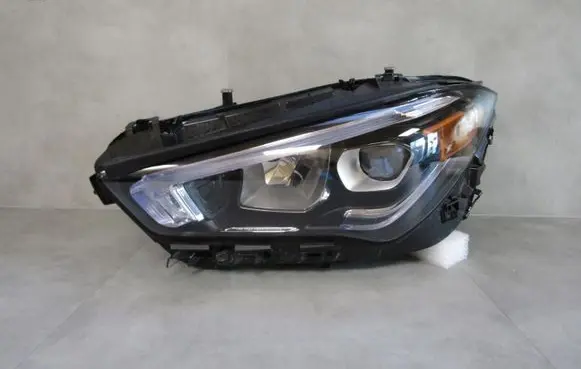 Mercedes-Benz CLA C118 X118 Headlight/headlamp A1189067901