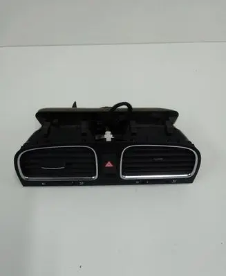 Volkswagen Golf VI Dash center air vent grill 5K0819728N 5K0815735D