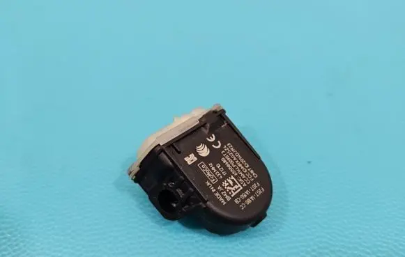 Ford Fiesta Tire pressure sensor 65558680 IMPRK1409141