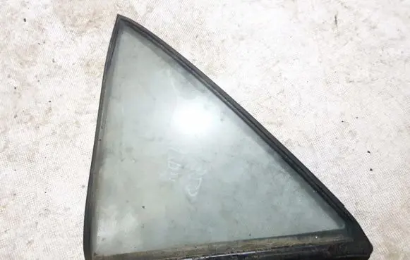 Mazda 323 Rear side window