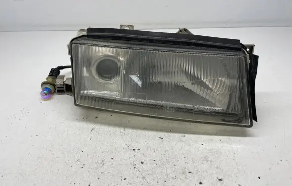 Skoda Octavia Mk1 (1U) Headlight/headlamp 24608600
