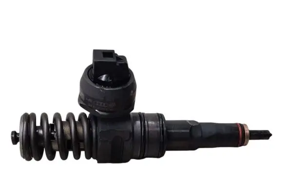 Audi A4 S4 B6 8E 8H Fuel injector 038130073AS 0414720224