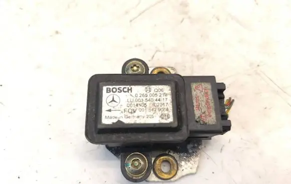 Mercedes-Benz A W168 ESP acceleration yaw rate sensor 0265005219 0015404417