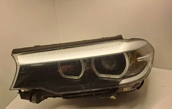 BMW 5 G30 G31 G38 Headlight/headlamp 1247000611 124700061145 20220831