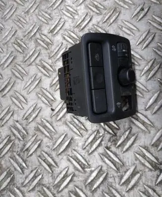 Subaru Legacy Wing mirror control module 
