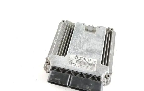 Skoda Octavia Mk2 (1Z) Engine control unit/module 1Z0907115A 8P0907115B 0261S02339