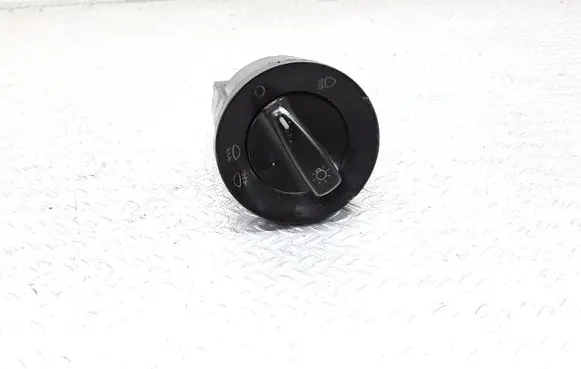 Skoda Octavia Mk1 (1U) Light switch 1U0941531D